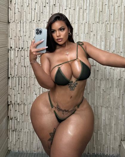 Gracie Bon photo 8063