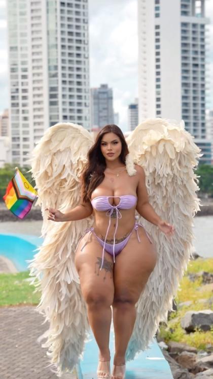 Gracie Bon photo 8069