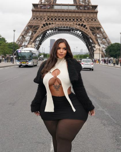 Gracie Bon photo 8081