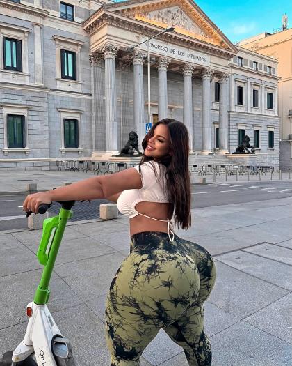 Gracie Bon photo 8088