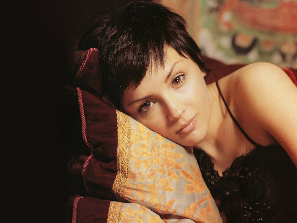 Rachael Leigh Cook #87801