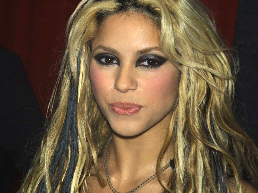 Shakira #89027