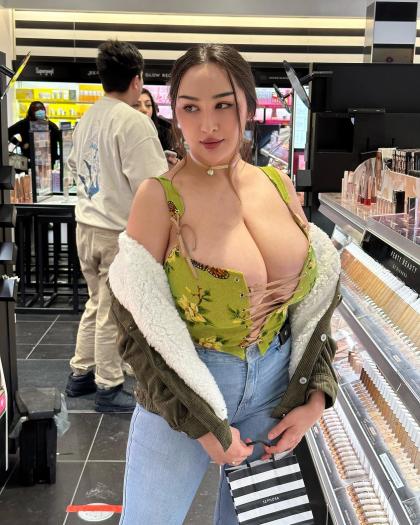 Louisa Khovanski