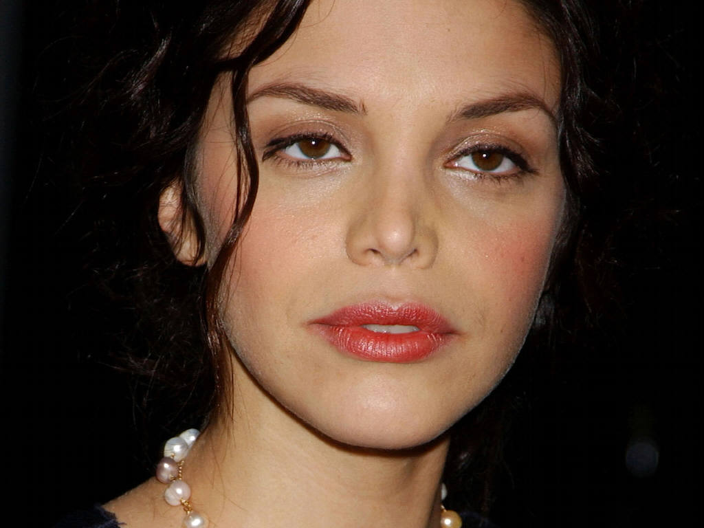 Vanessa Ferlito #90569