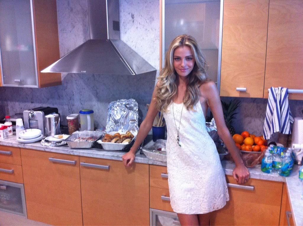 Valentina Zelyaeva #92430