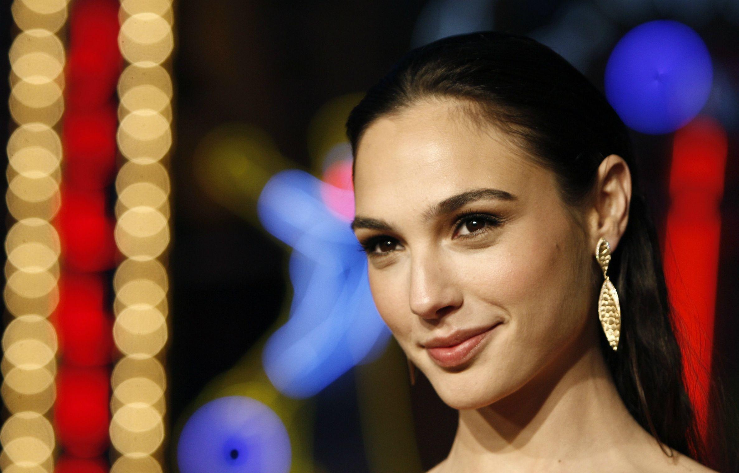Gal Gadot #239165