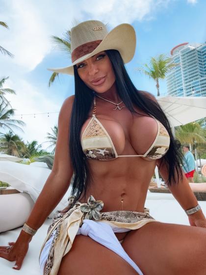 Nadine Kerastas