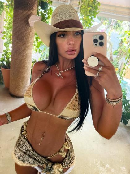 Nadine Kerastas