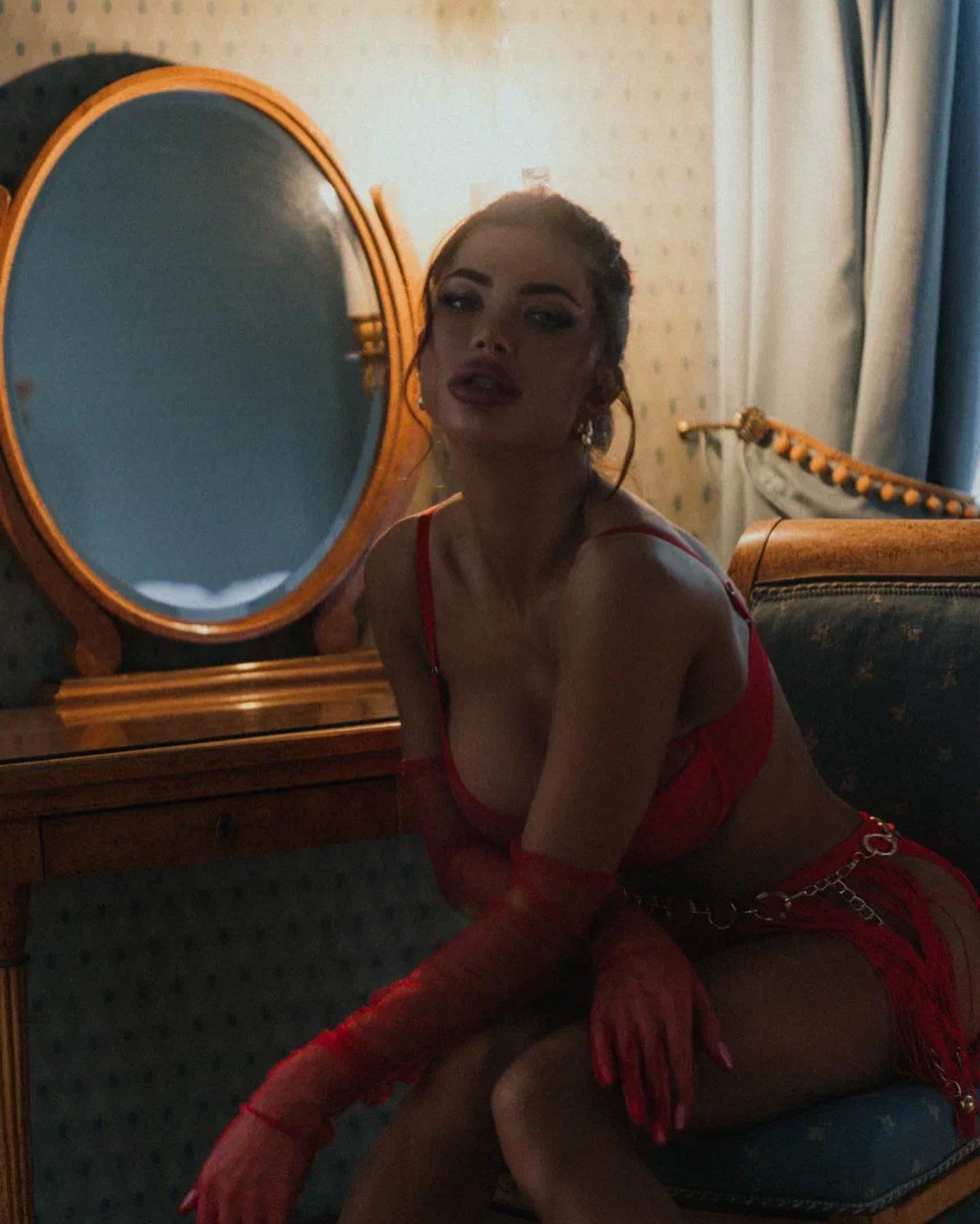 Sasha Polonskaya #7121