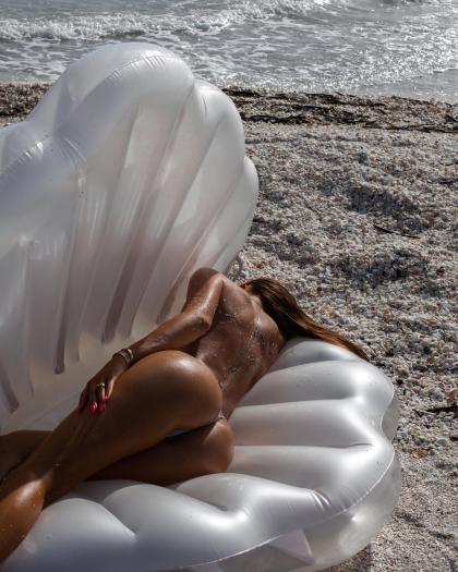 Sasha Polonskaya photo 6990