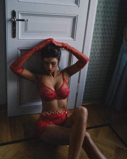 Sasha Polonskaya photo 7125