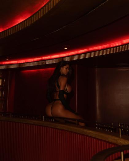 Sasha Polonskaya photo 7134