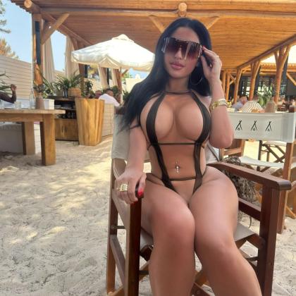 Andrea Urrutia photo 93643