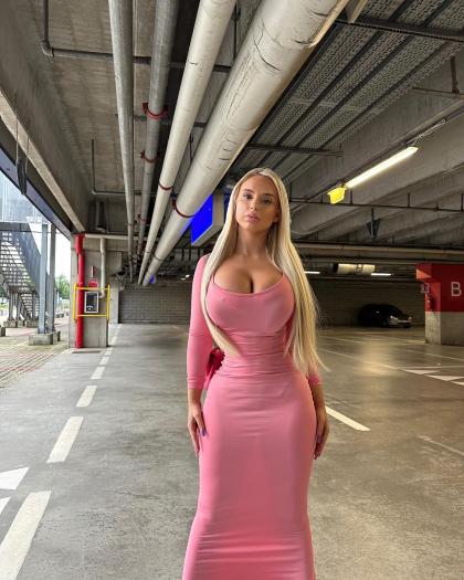 Aura Maria Lazar photo 94719