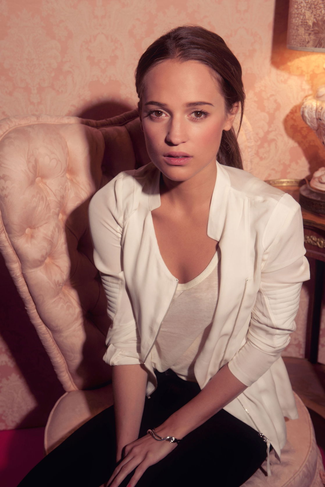 Alicia Vikander #96864