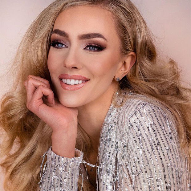 Anni Harjunpaa #97700