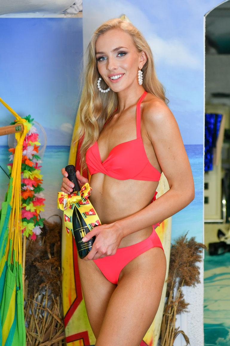 Anni Harjunpaa #97705