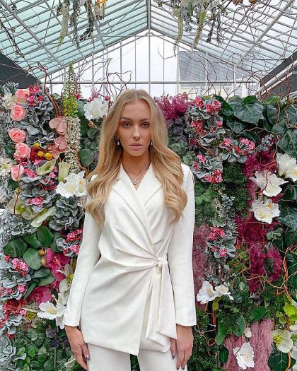 Anni Harjunpaa photo 97704