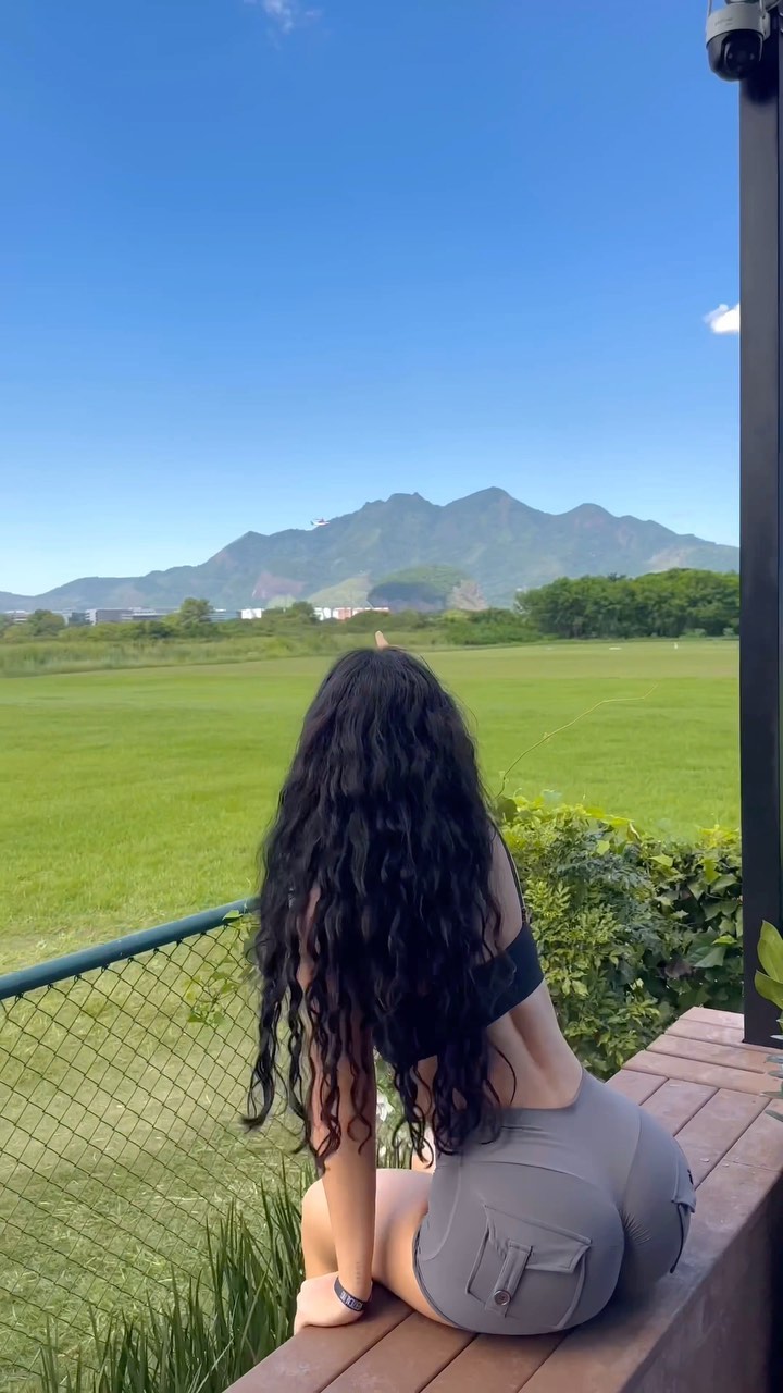 Vanessa Reinhardt #33998