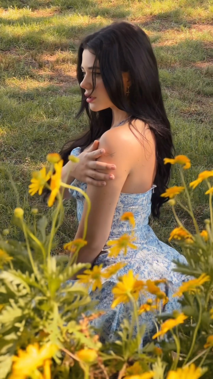 Vanessa Reinhardt #34003