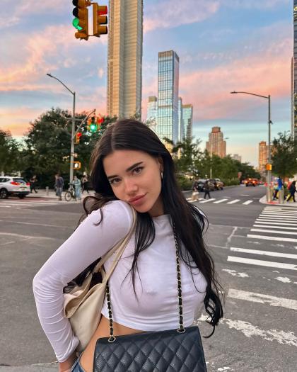 Vanessa Reinhardt photo 33951