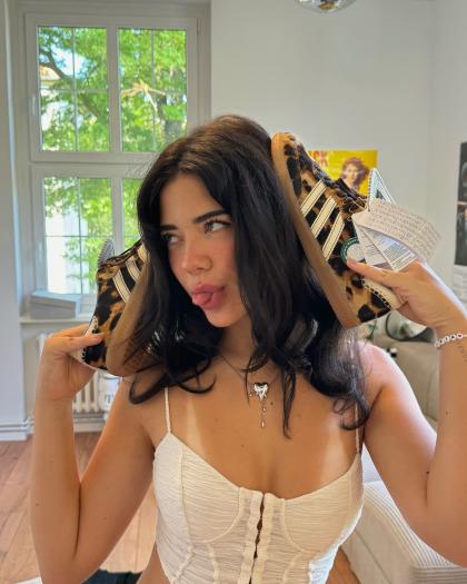 Vanessa Reinhardt photo 33957