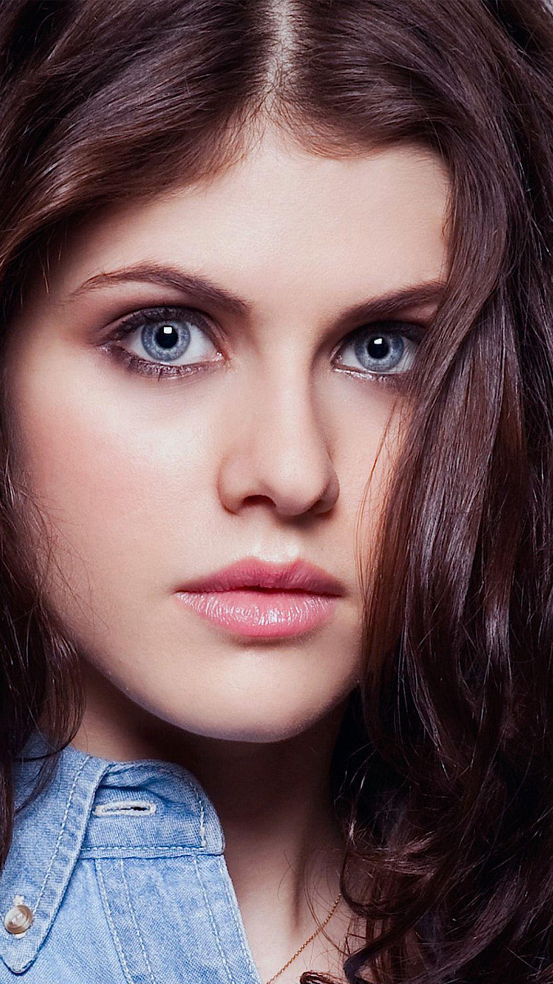 Alexandra Daddario #238258