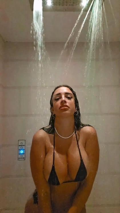 Mikaela Barbosa photo 34107