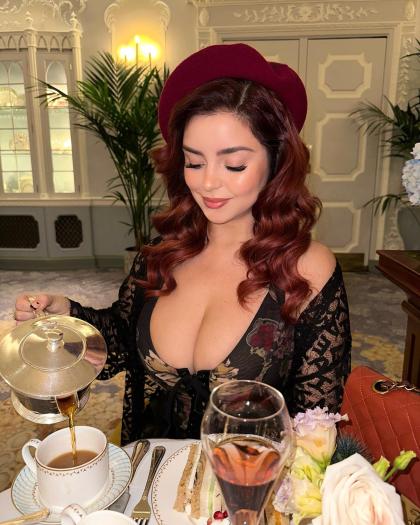 Demi Rose photo 9060