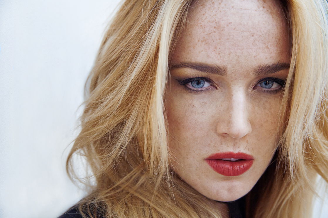 Caity Lotz #100439