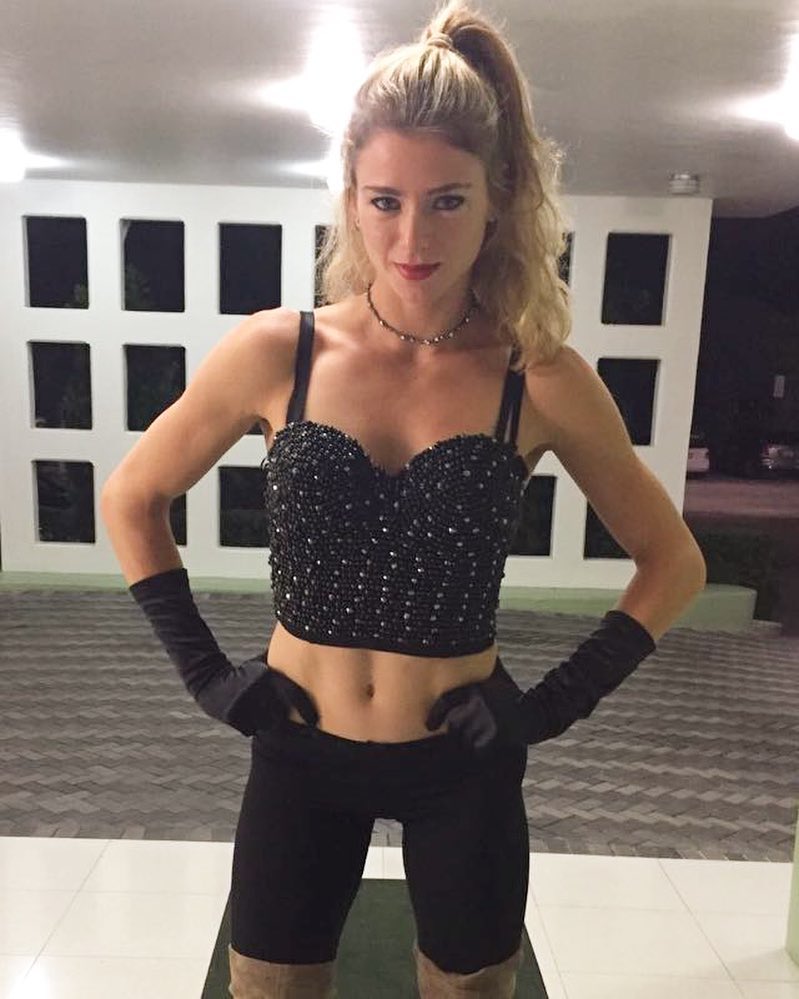 Camila Giorgi #100504