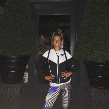 Victoria Azarenka photo 100611