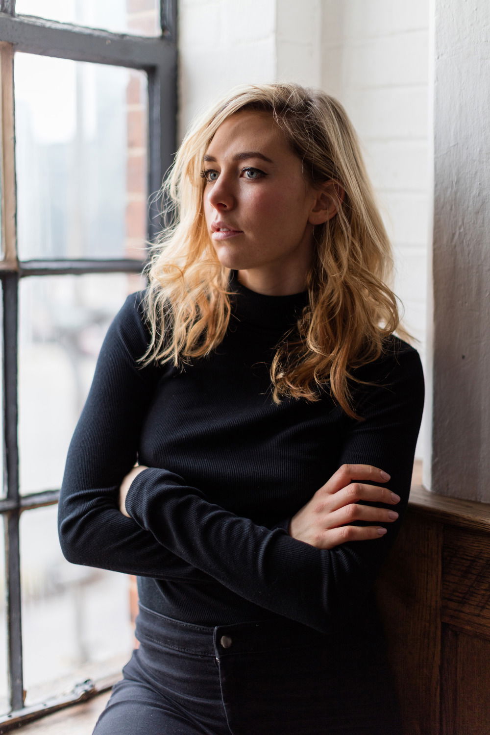 Vanessa Kirby #100778