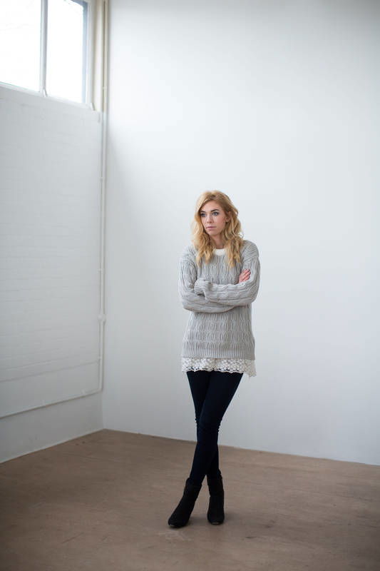 Vanessa Kirby #100811