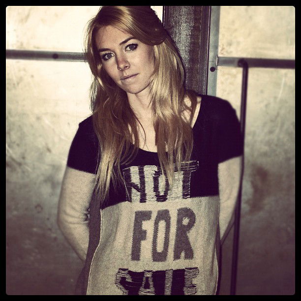 Vanessa Kirby #100816