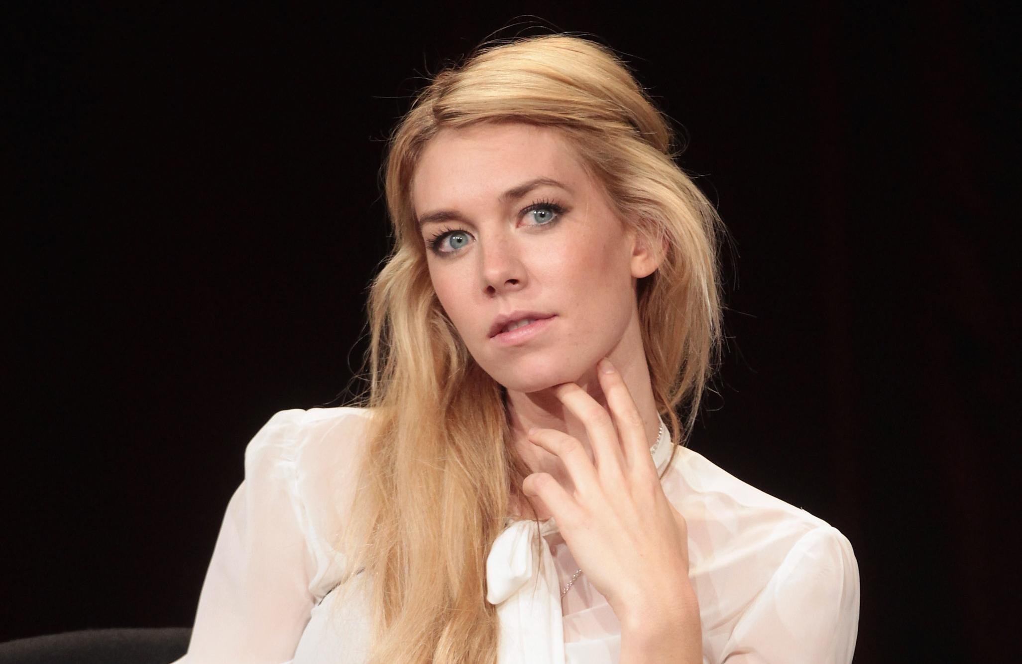 Vanessa Kirby #240848