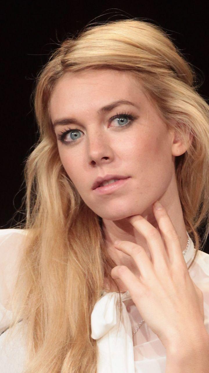 Vanessa Kirby #240863