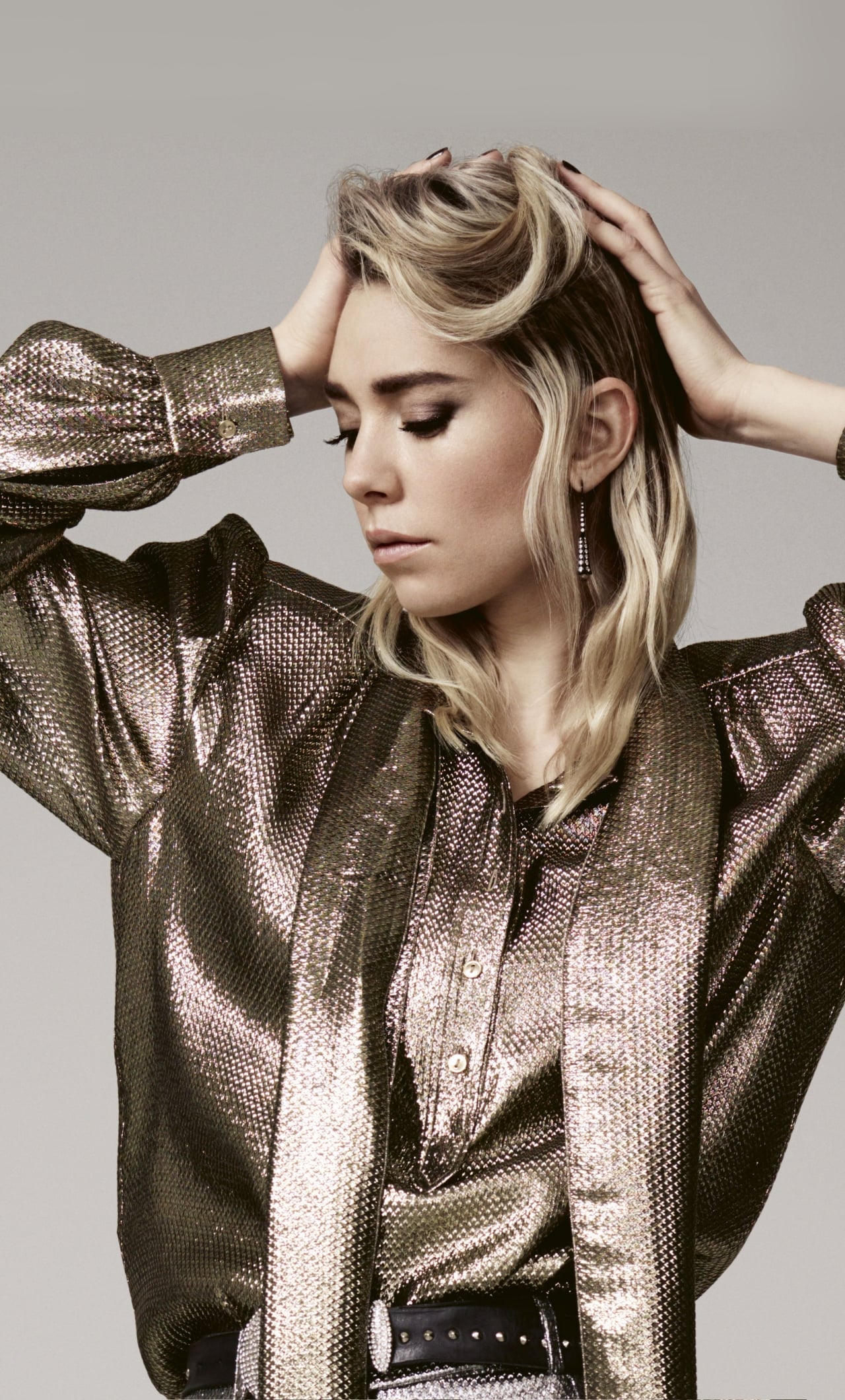 Vanessa Kirby #240874