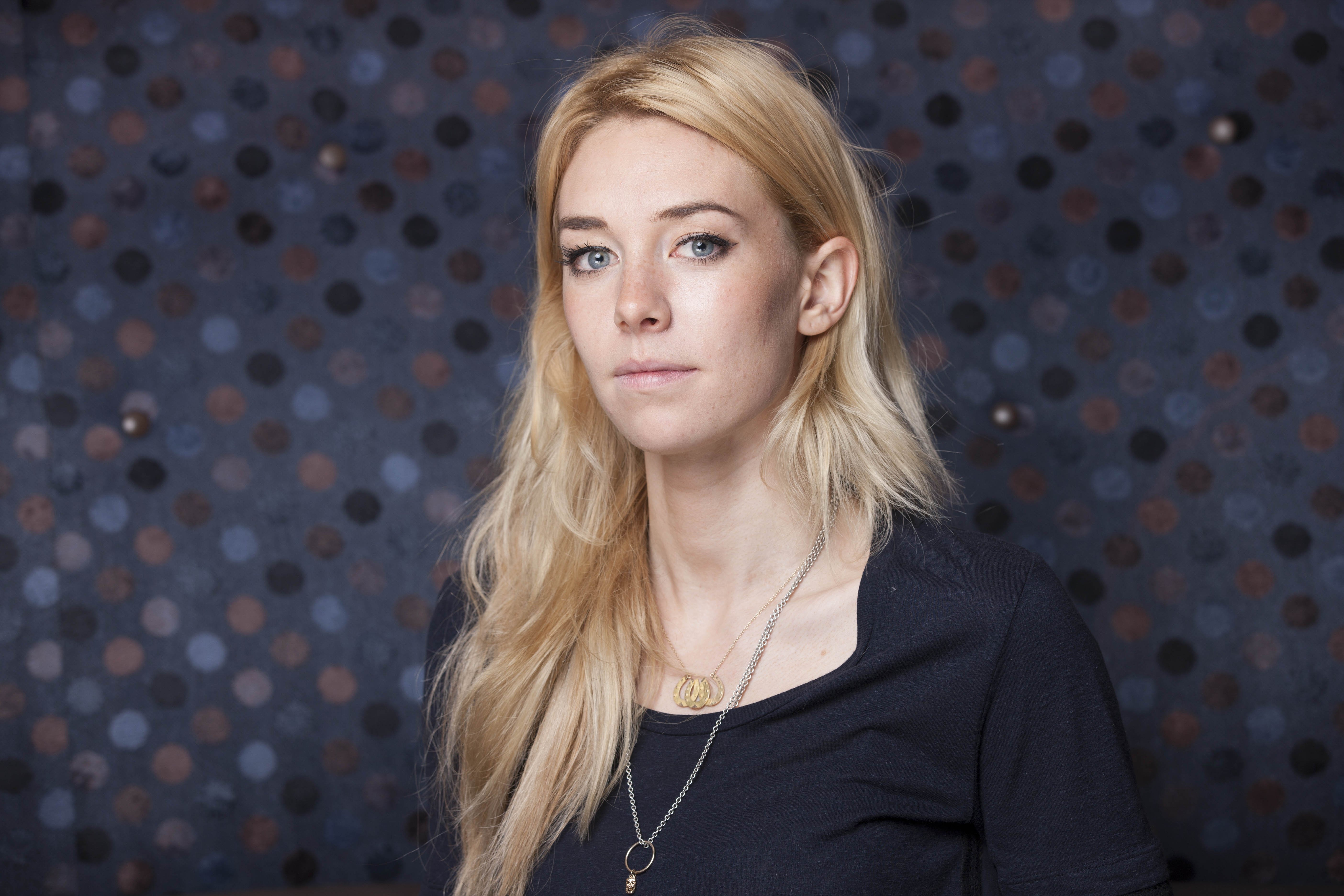 Vanessa Kirby #240884