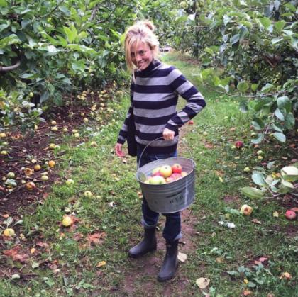 Claire Coffee photo 101523