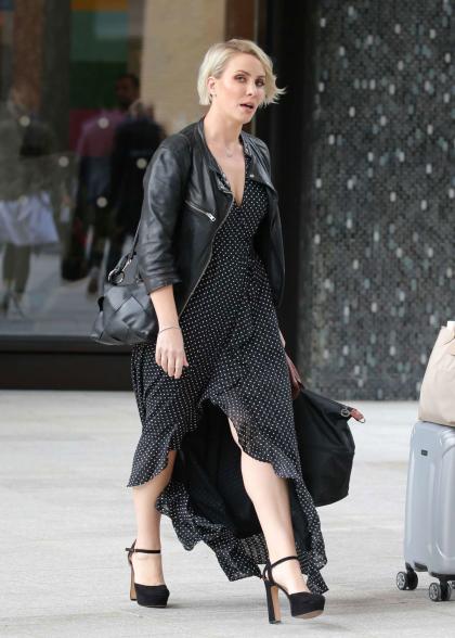 Claire Richards photo 101544