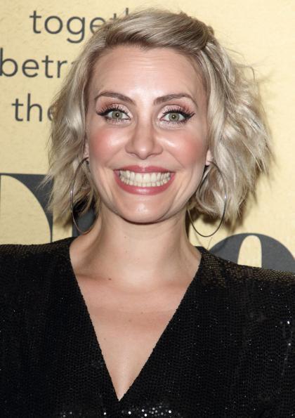 Claire Richards photo 101554