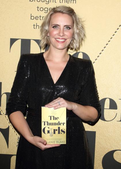 Claire Richards photo 101558