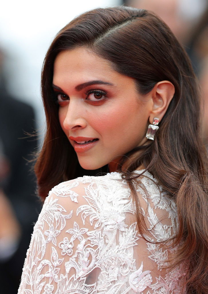 Deepika Padukone #101828