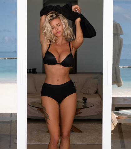 Natalie Lee photo 226957