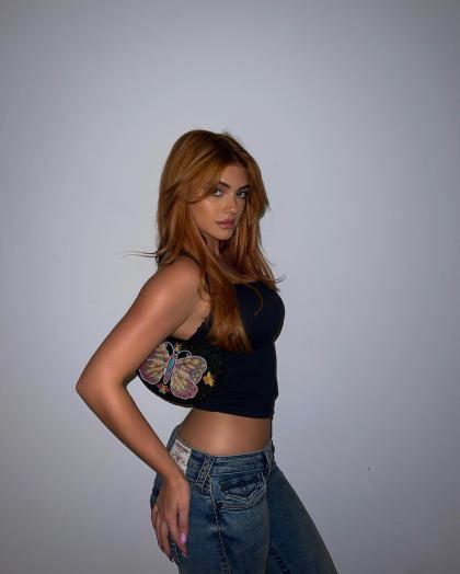 Kelsey Calemine photo 102368