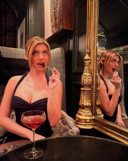 Kelsey Calemine photo 102402