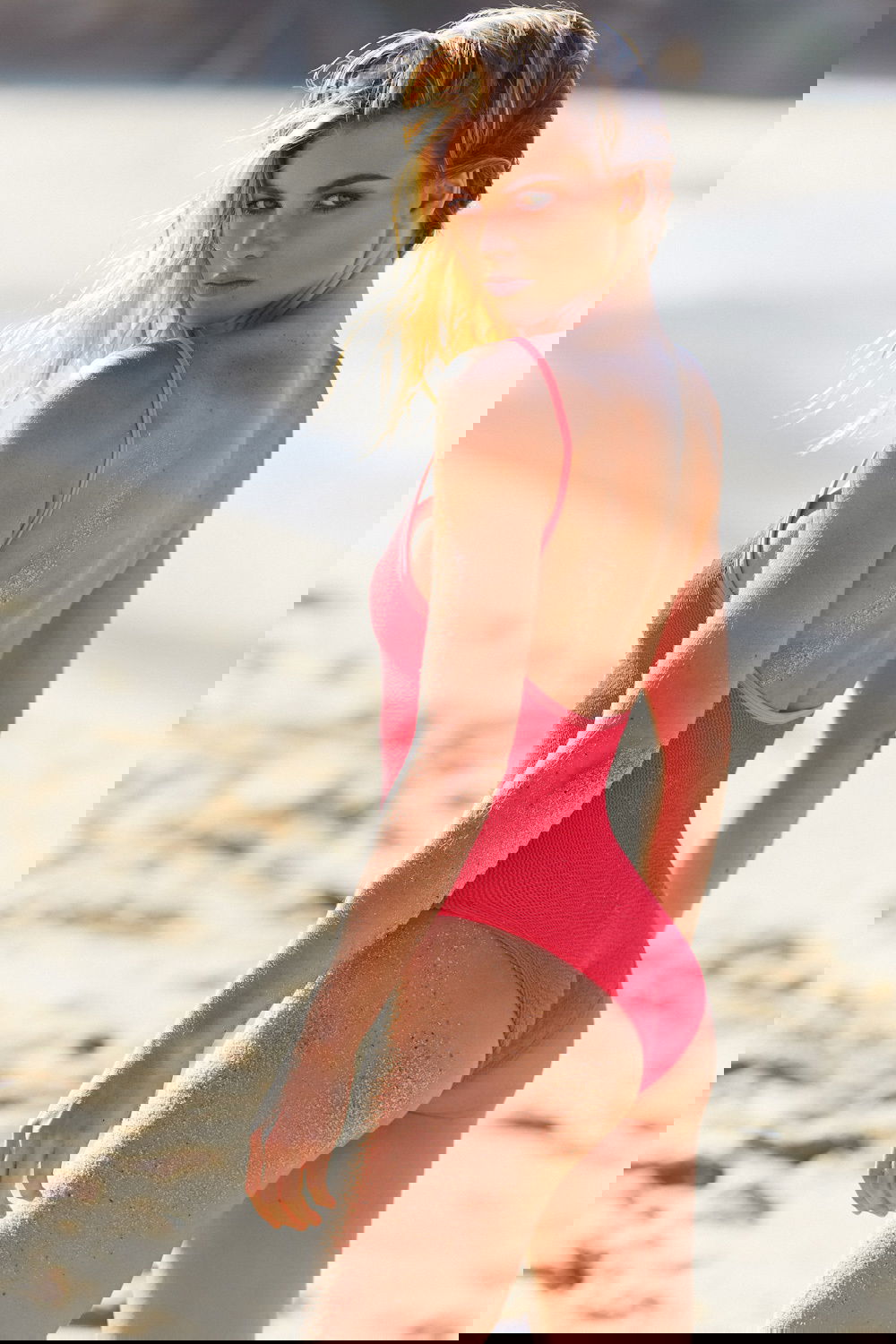 Elyse Taylor #102995