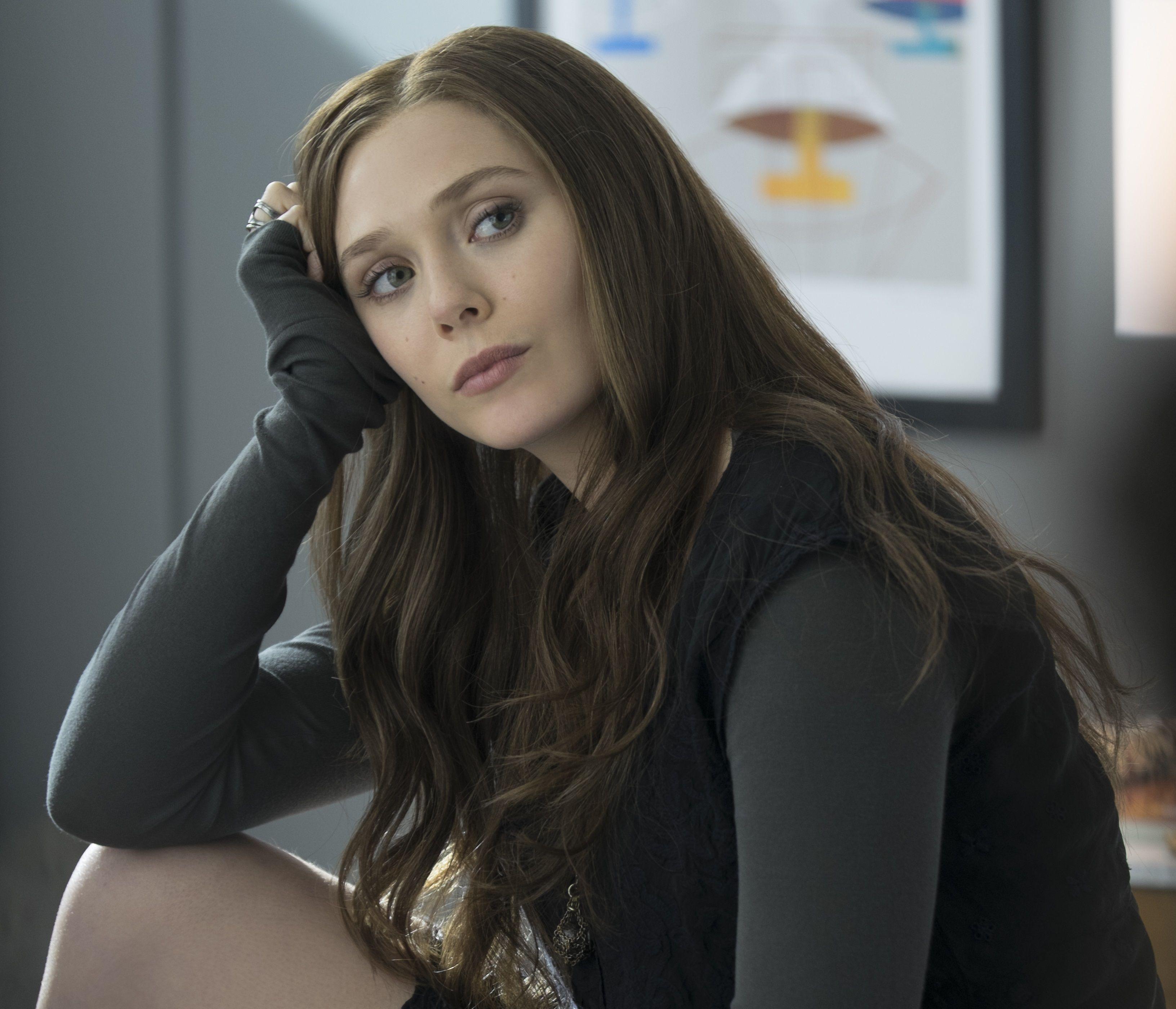 Elizabeth Olsen #238908