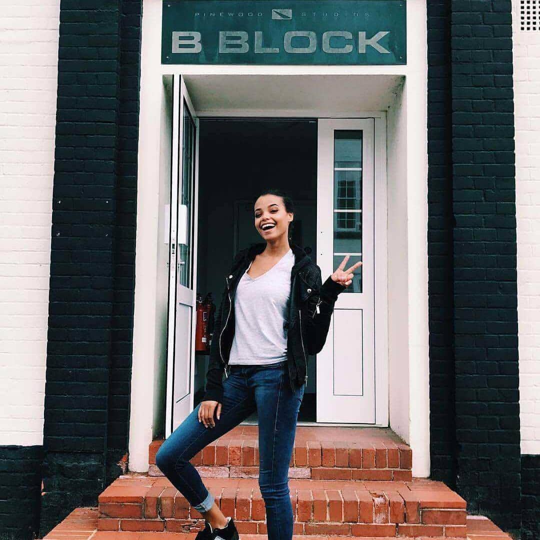 Ella Balinska #102958